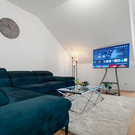 Lit Living Deluxe Woerth - Parking - Box Spring - Bbq - Balcony Διαμέρισμα *