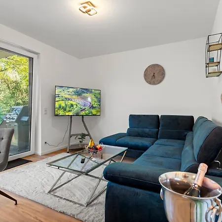 Διαμέρισμα Lit Living Deluxe Woerth - Parking - Box Spring - Bbq - Balcony *