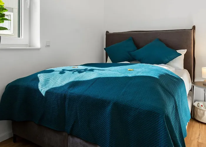 Lit Living Deluxe Woerth - Parking - Box Spring - Bbq - Balcony * וורת אם ריין