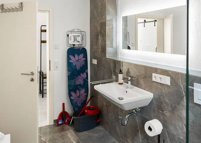 Lit Living Deluxe Woerth - Parking - Box Spring - Bbq - Balcony * Worth am Rhein