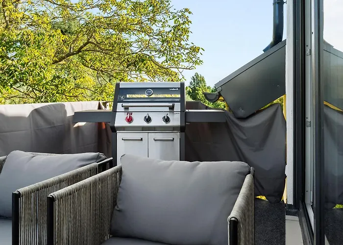 Lit Living Deluxe Woerth - Parking - Box Spring - Bbq - Balcony Διαμέρισμα