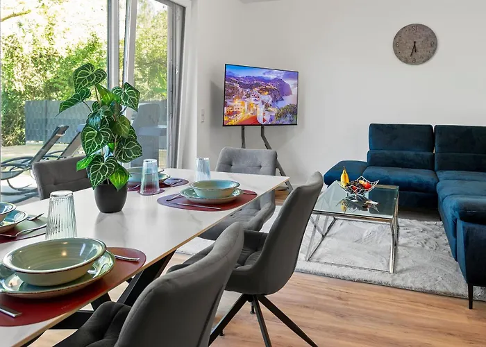 Lit Living Deluxe Woerth - Parking - Box Spring - Bbq - Balcony Διαμέρισμα