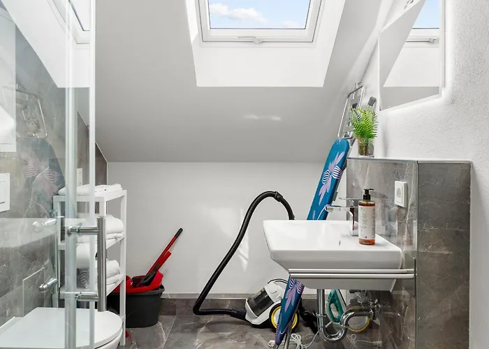 Lit Living Deluxe Woerth - Parking - Box Spring - Bbq - Balcony Διαμέρισμα *