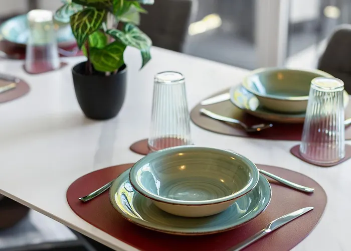 Lit Living Deluxe Woerth - Parking - Box Spring - Bbq - Balcony *